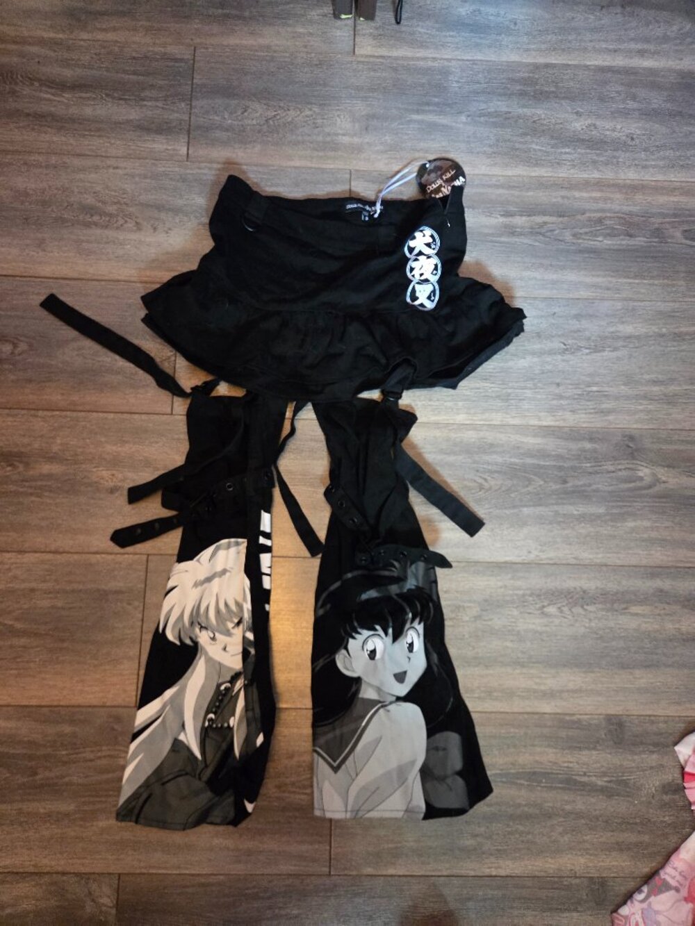 NEW WITH TAGS Dollskill Inuyasha skirt with Leg warmers set